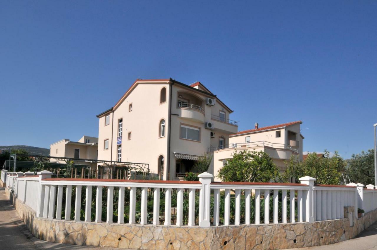 Villa Drasko Kastela Ngoại thất bức ảnh